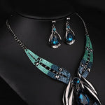 Lade das Bild in den Galerie-Viewer, Women&#39;s Chain Pendant Choker Bib Necklace Earrings Statement  Fashion Jewelry Set
