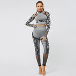 Load image into Gallery viewer, Women&#39;s Seamless Camouflage Long Sleeve Tops High Waist  Suits Tight Workout Pants Yoga Set

