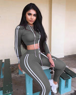Charger l&#39;image dans la galerie, Women&#39;s 2 Piece Set Tracksuit Side Striped Hoodies Cropped Tops and Pants

